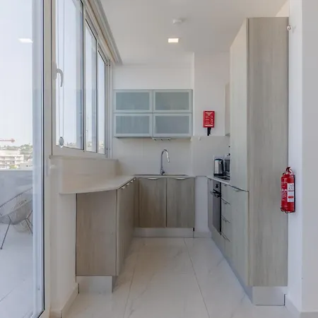 The Roof - By Solea Apartment *