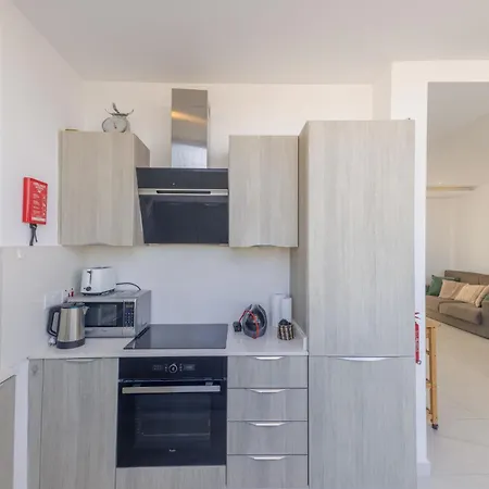 The Roof - By Solea Apartment