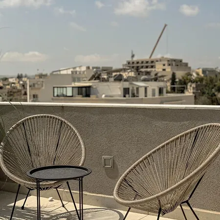 The Roof - By Solea Apartment Balzan