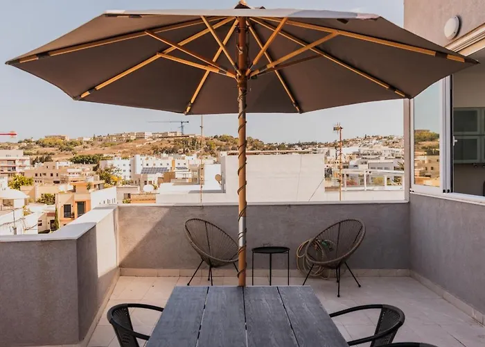 The Roof - By Solea *