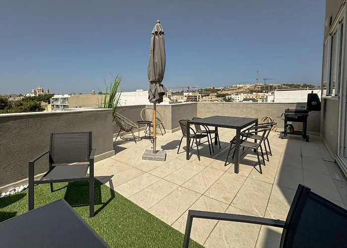 The Roof - By Solea Balzan